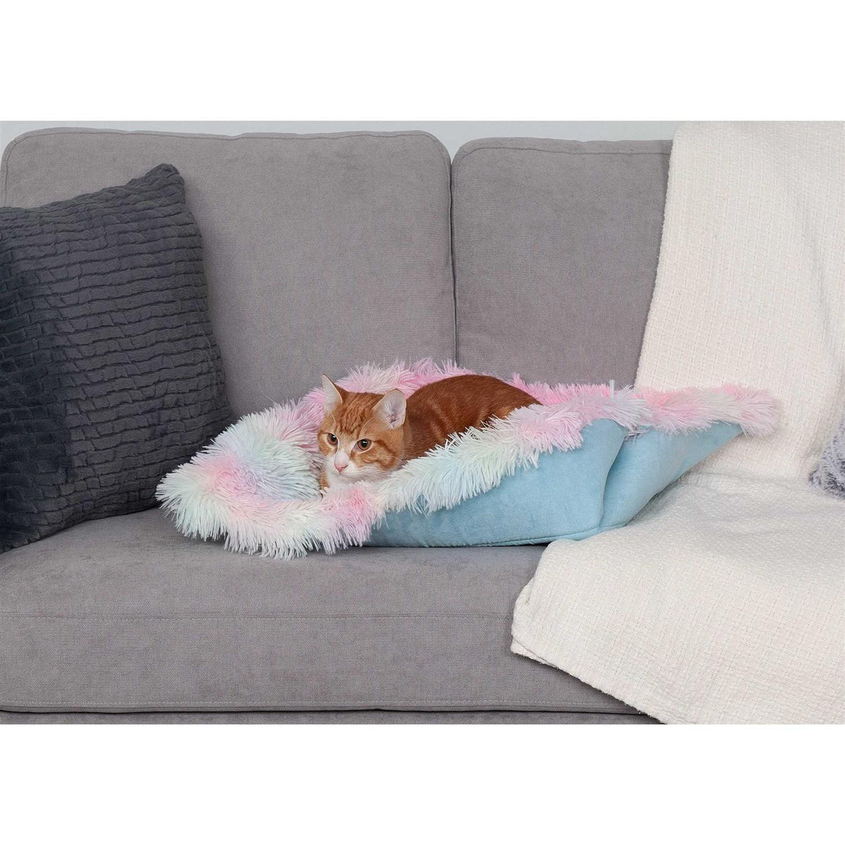 Self-Warming Pet Mat & Bed D86566