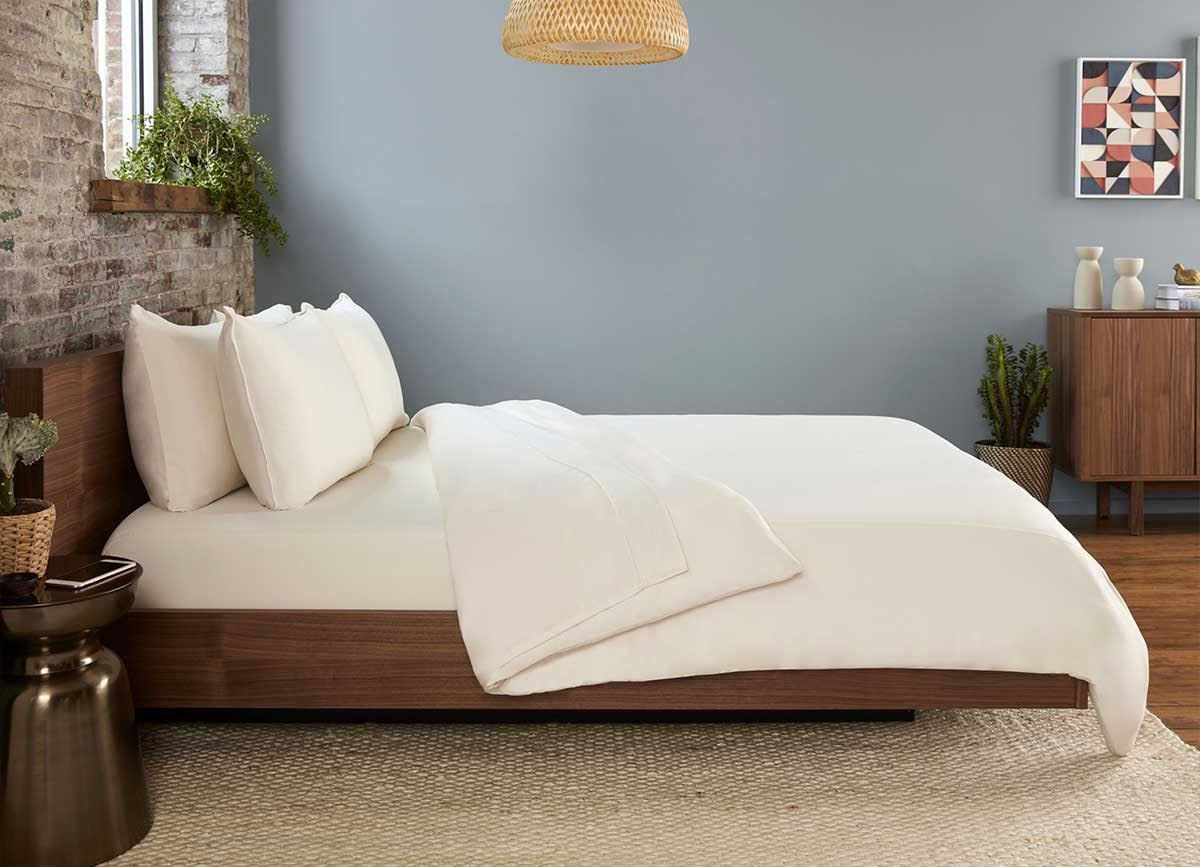 King/California King Performance Bed Sheet Set in Pearl Blue U42578
