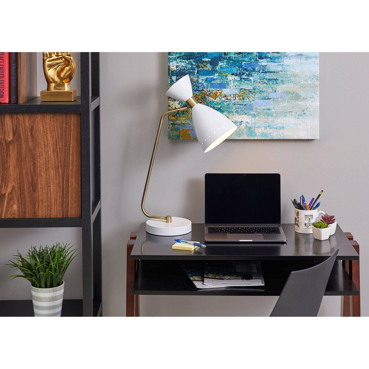 White Desk Lamp Q78382
