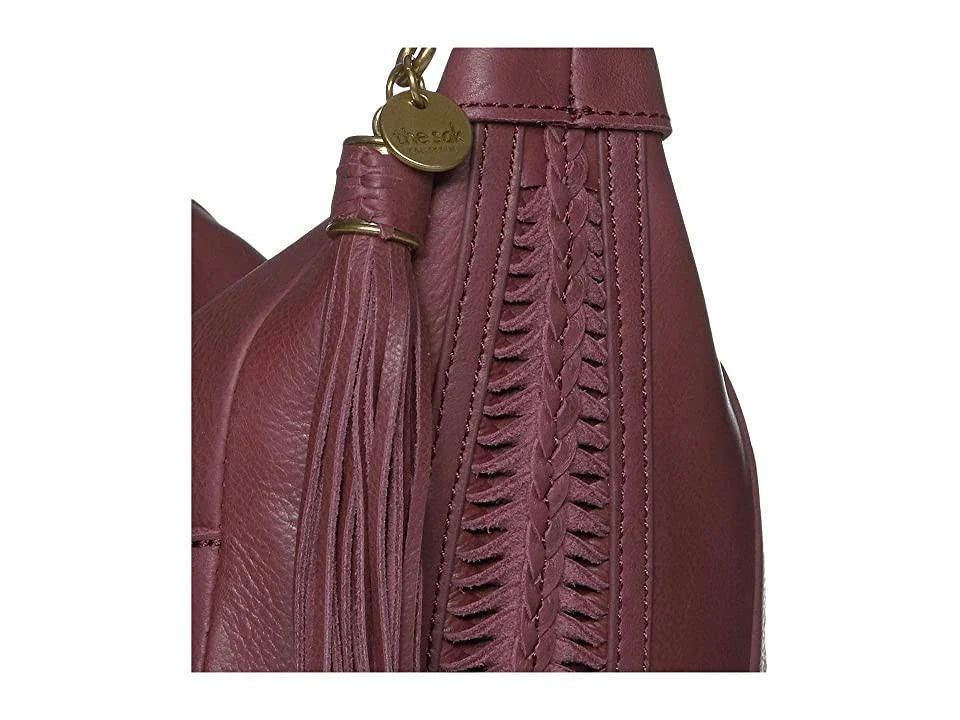 Cabernet Leather Bucket Bag Z445