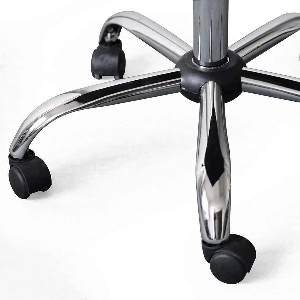 White Ergonomic Executive Office Chair with Armrest Z724