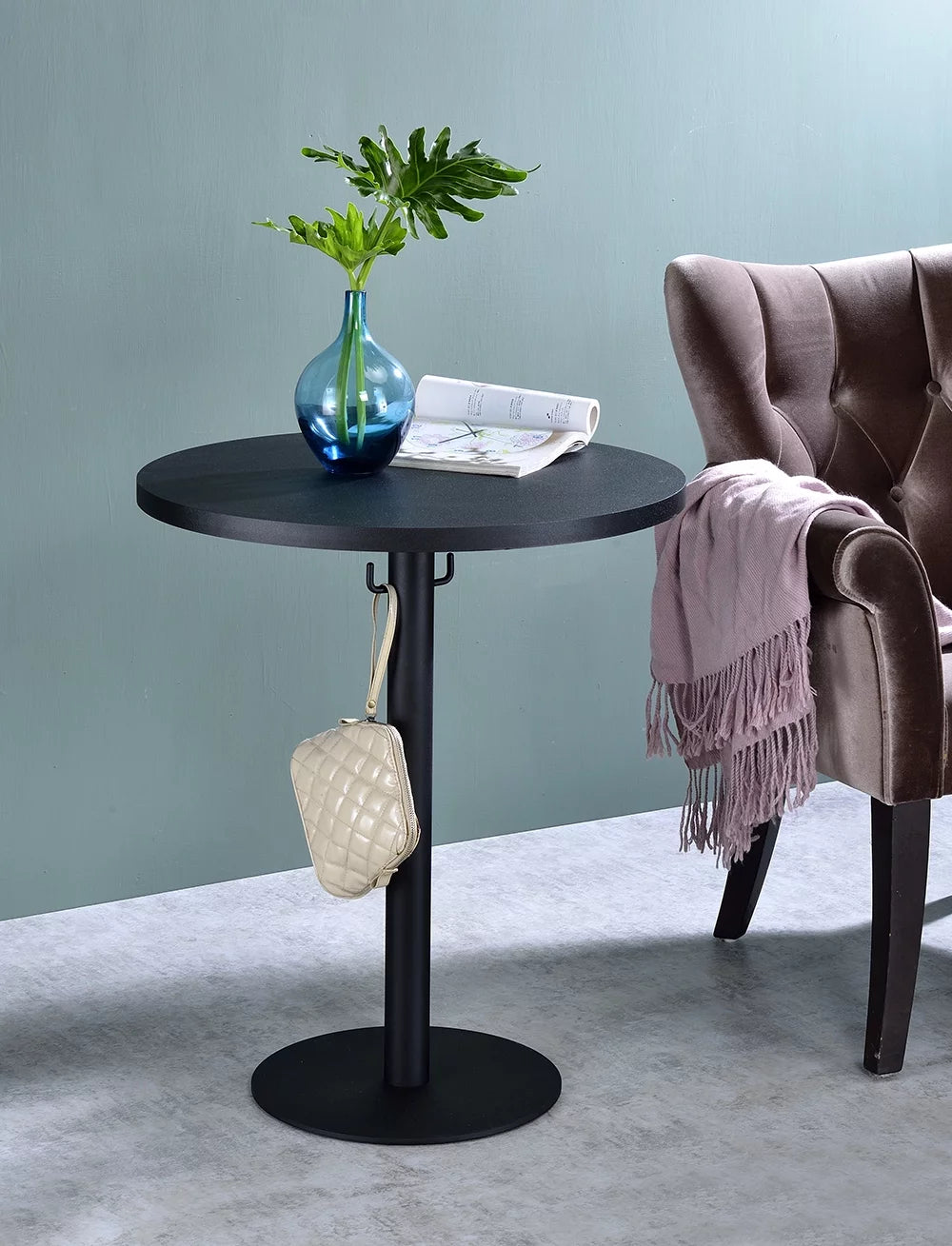 Round Solid Wood Coffee Table with Metal Base C677