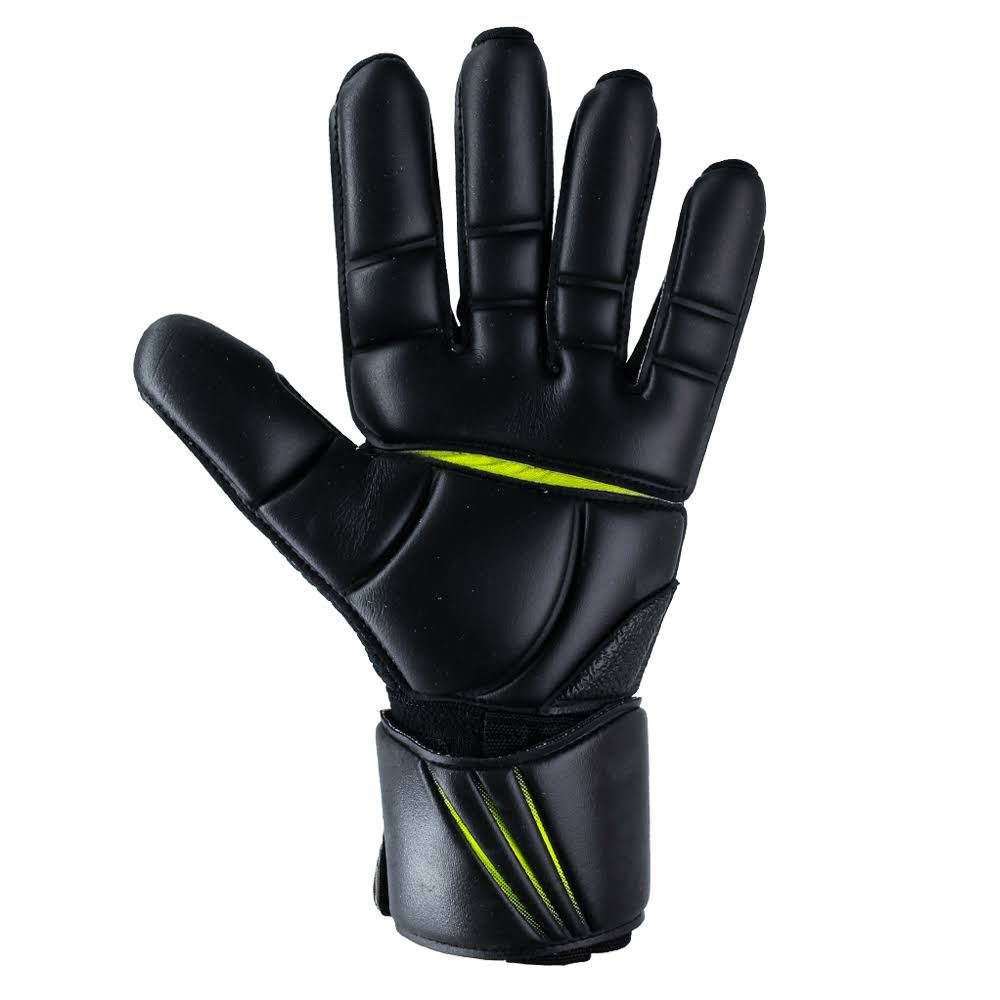 Black Goalkeeper Gloves B4304