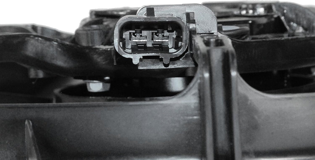 Engine Cooling Fan Assembly with Shroud C895