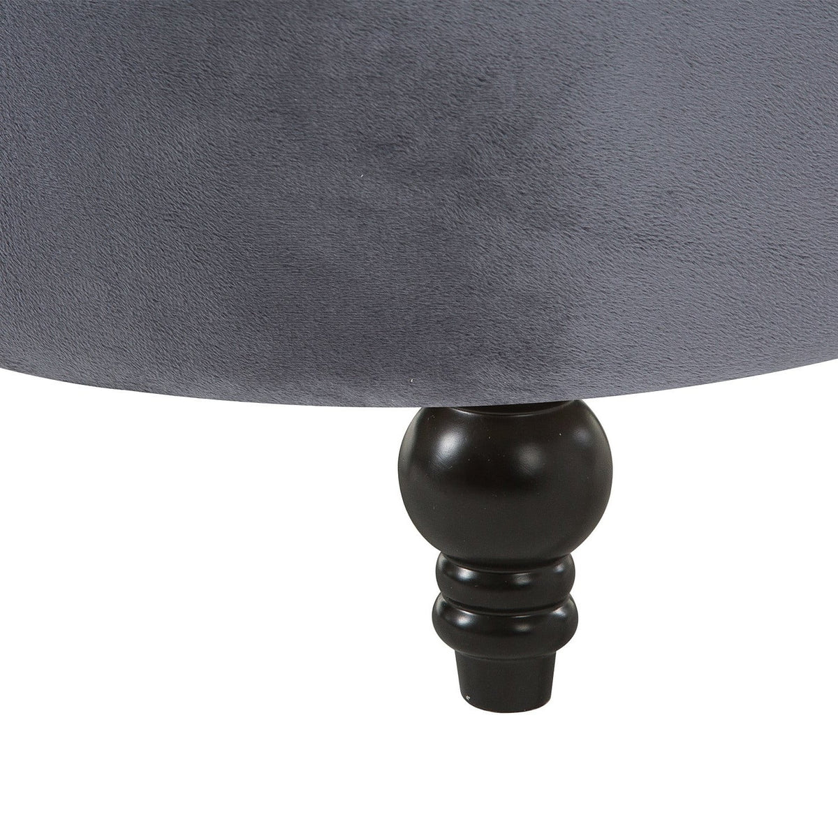 Gray Tufted Velvet Accent Chair K546