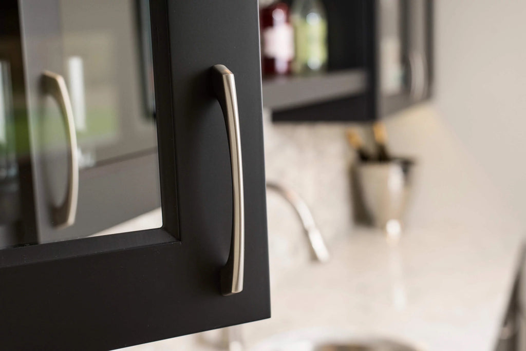 Matte Black Pull D7174