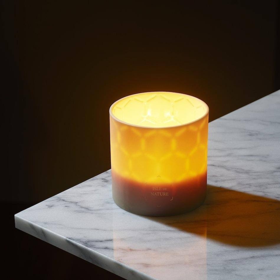Beeswax Candle Q713