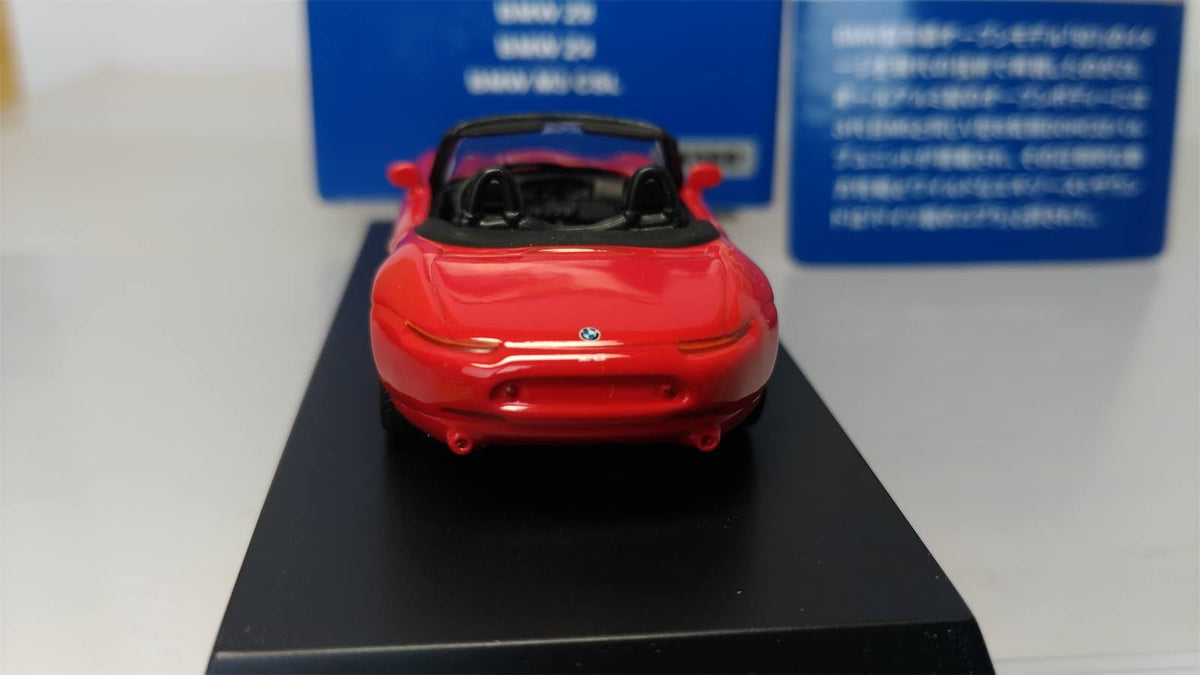 1:64 BMW Z8 1999 Red Used L495814