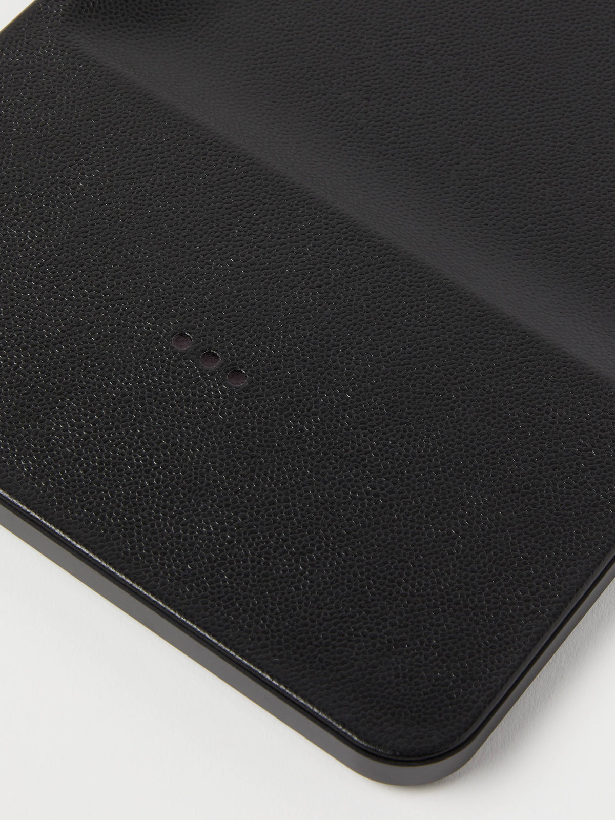 Wireless Charging Pad - Black A386240