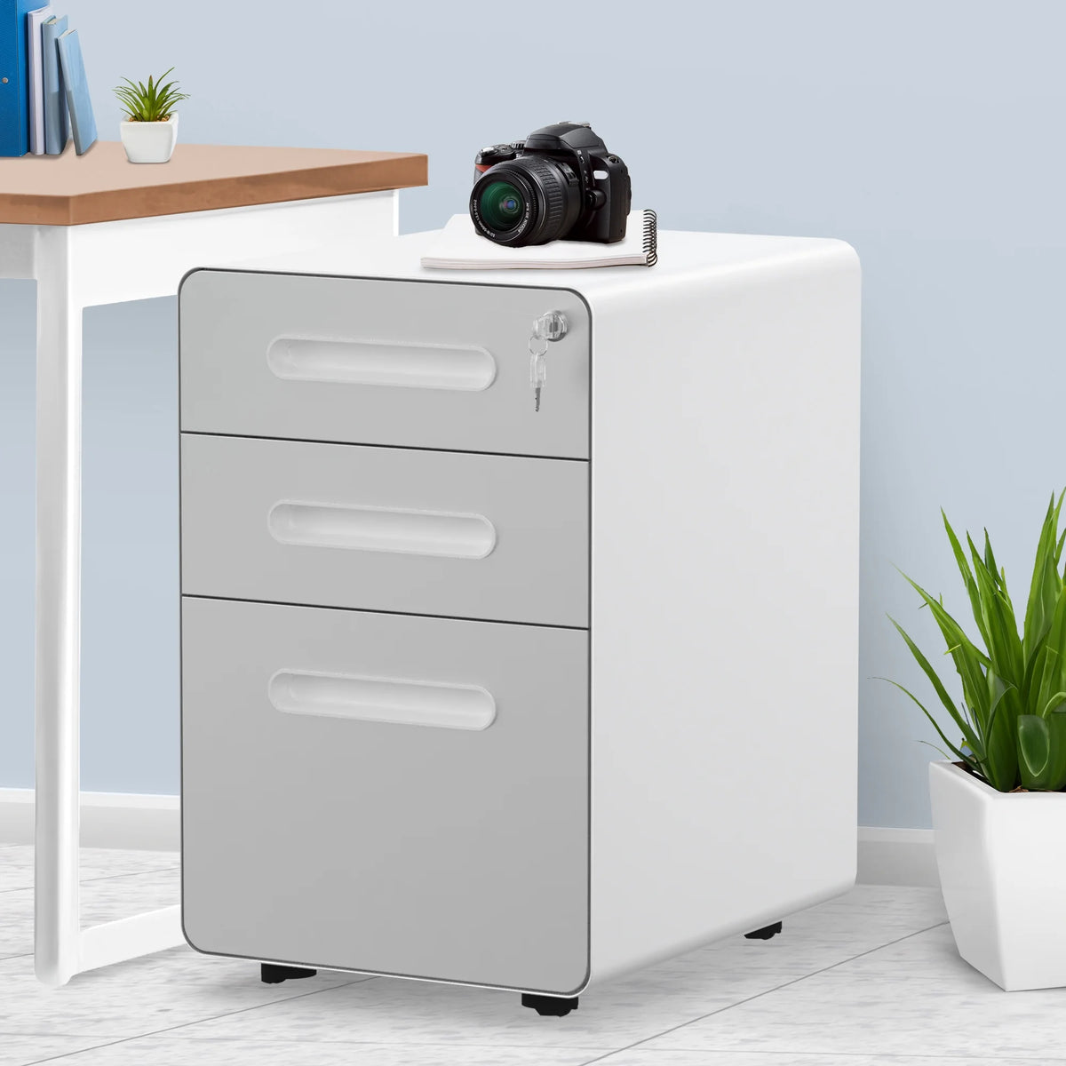 3 Drawer Lockable Metal File Cabinet B6434