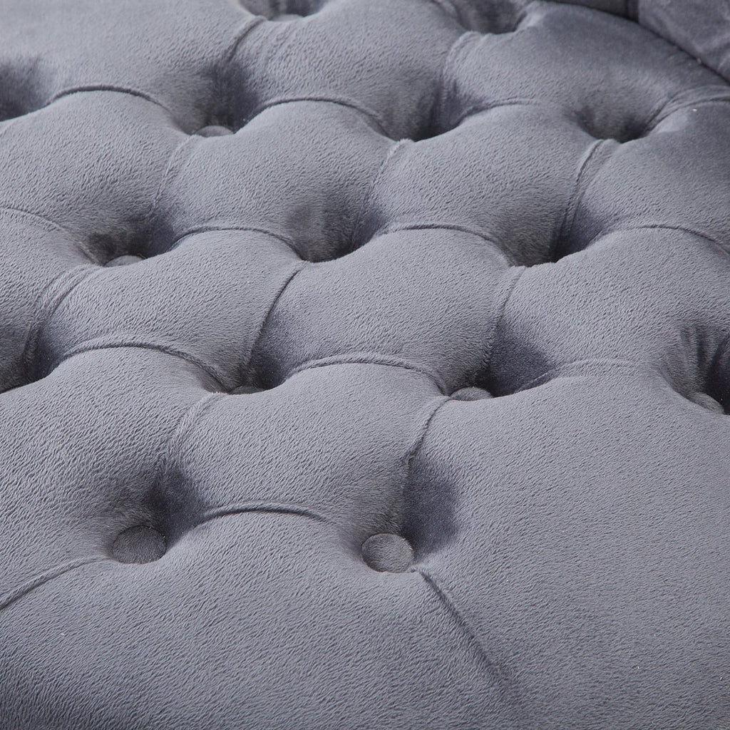 Gray Tufted Velvet Accent Chair K546