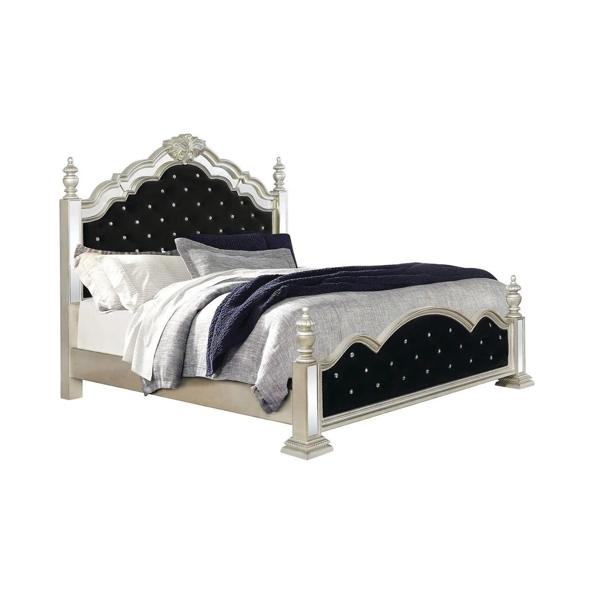Queen Upholstered Poster Bed Q70529