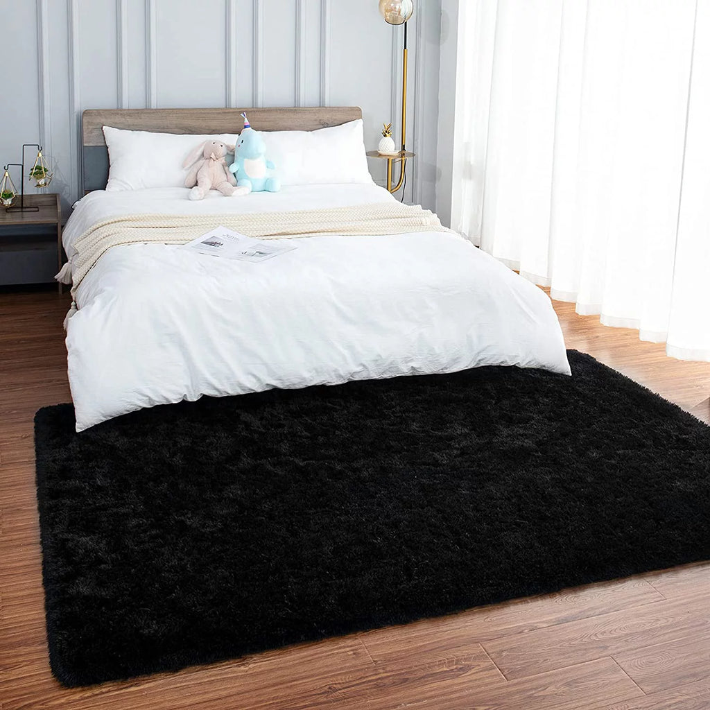 Black Shaggy Area Rug 5.1'x8' E153